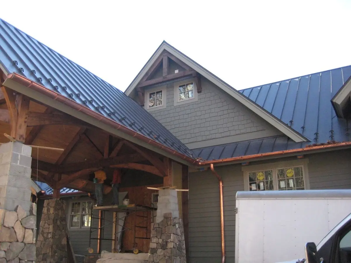 Craftsman Roofing team delivering quality roofing work in Pinyon Hills